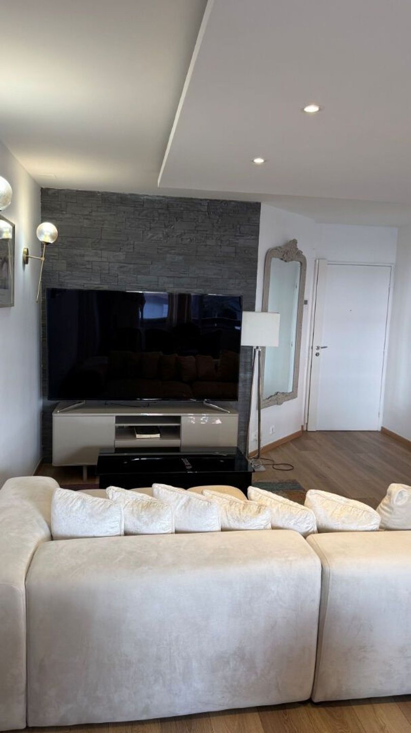 Appartement à louer, 46m², Courbevoie