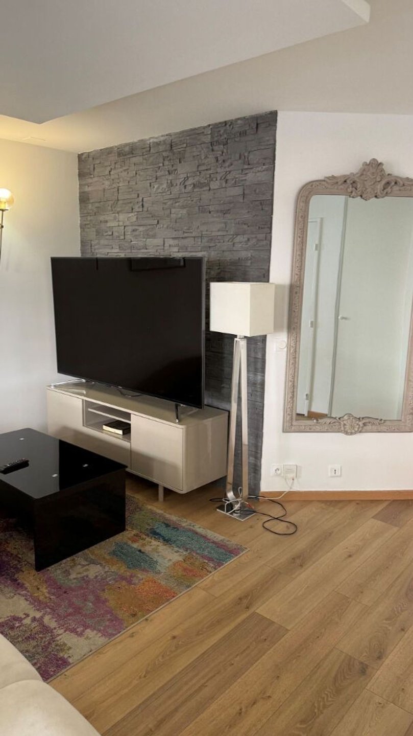 Appartement à louer, 46m², Courbevoie