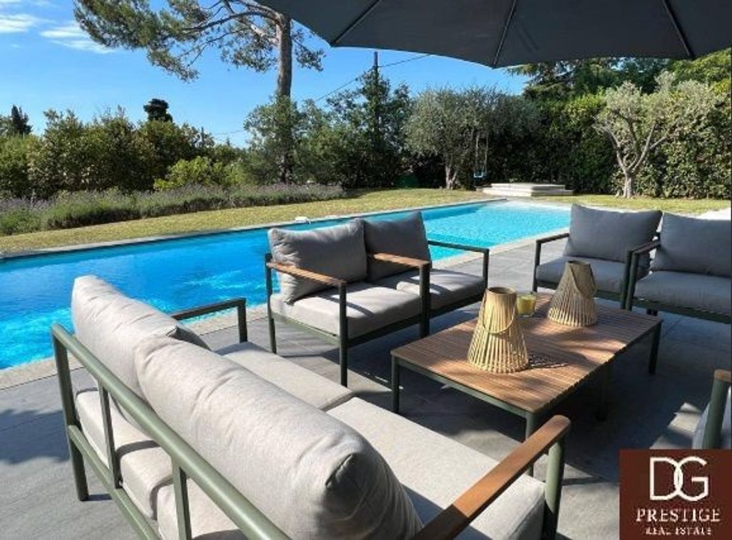 Maison à louer, 210m², Mougins
