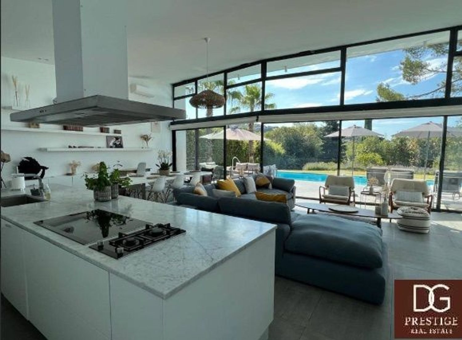 Maison à louer, 210m², Mougins