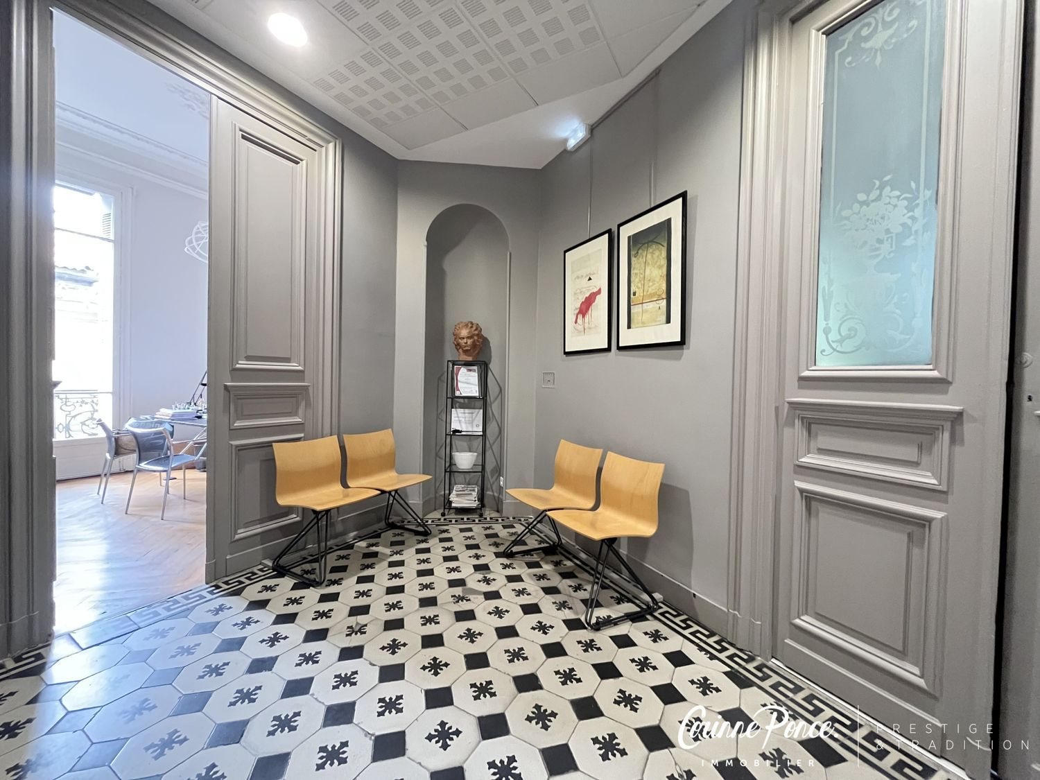 Appartement à vendre, 235m², Nîmes