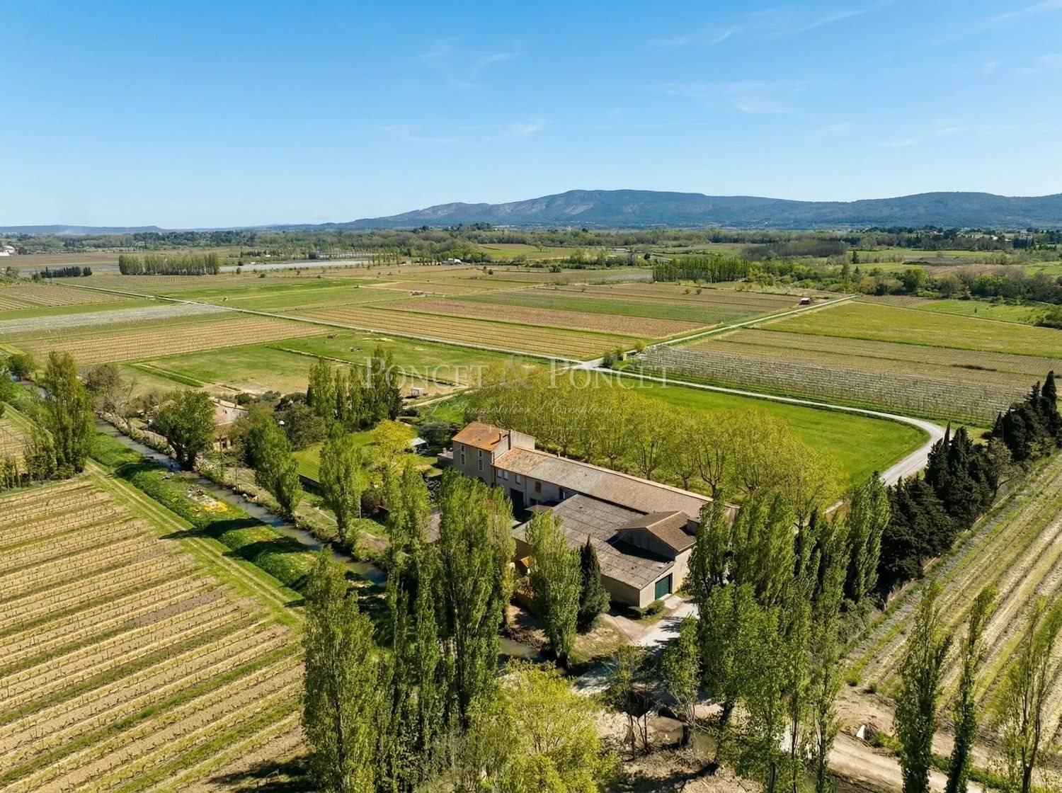 Maison à vendre, 250m², Marseillette
