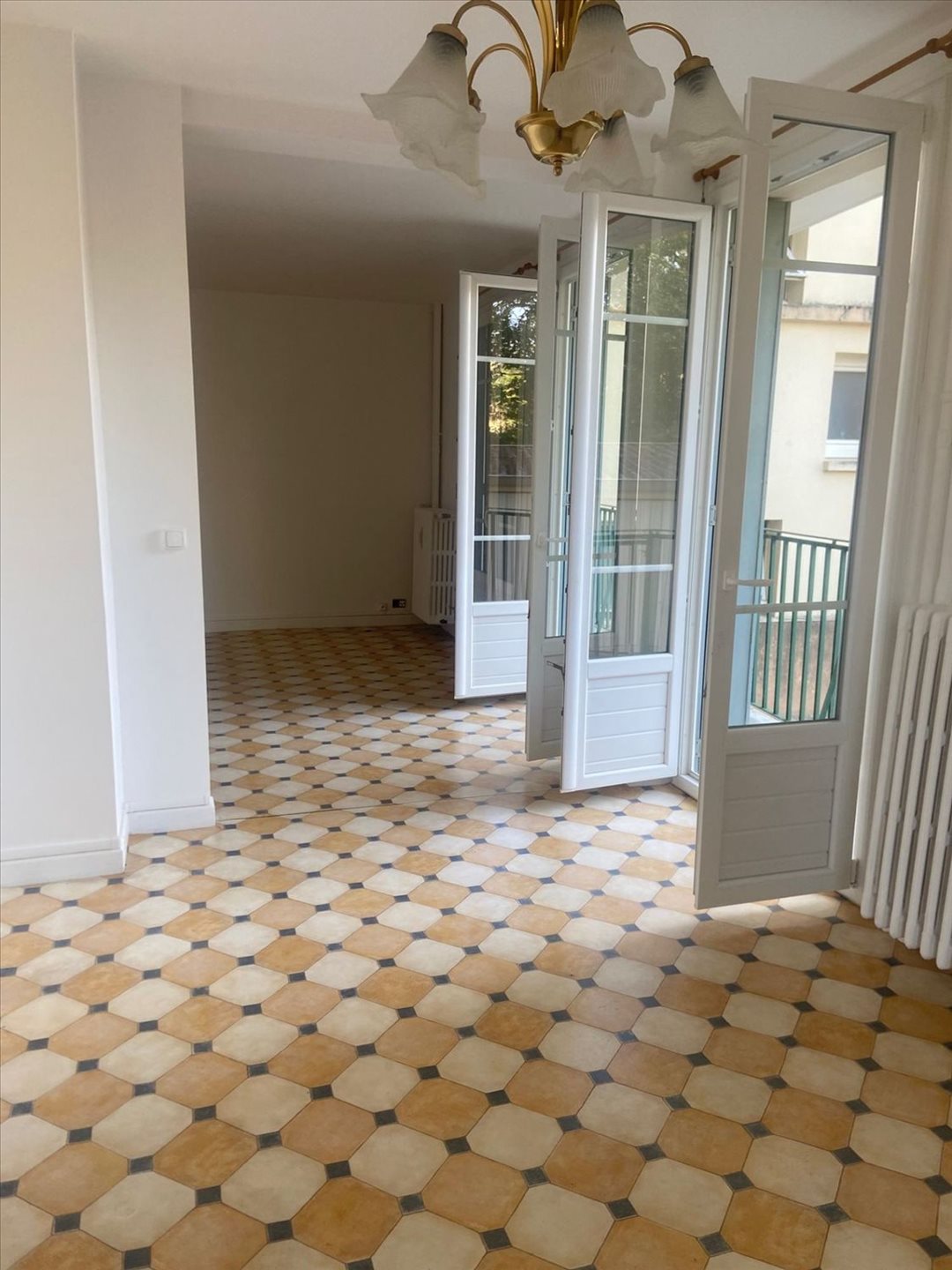 Appartement à louer, 105m², Chaumont