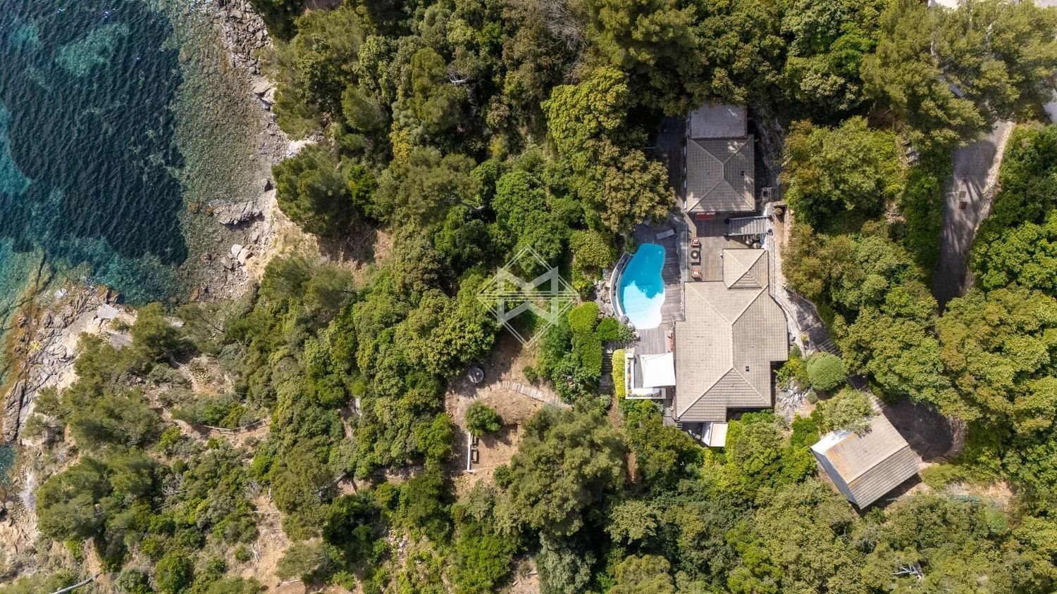 Maison à louer, 120m², Cavalaire-sur-Mer