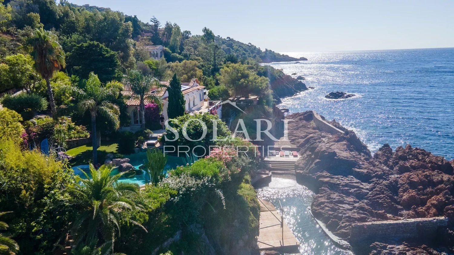 Maison à louer, 300m², Théoule-sur-Mer