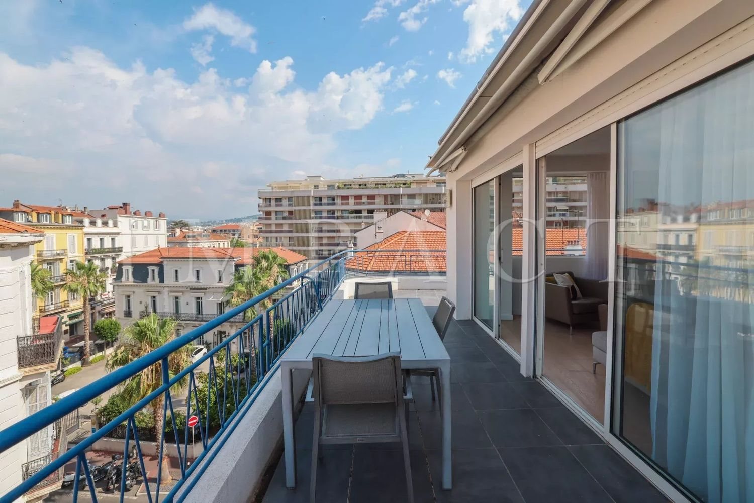 Appartement à louer, 77m², Cannes