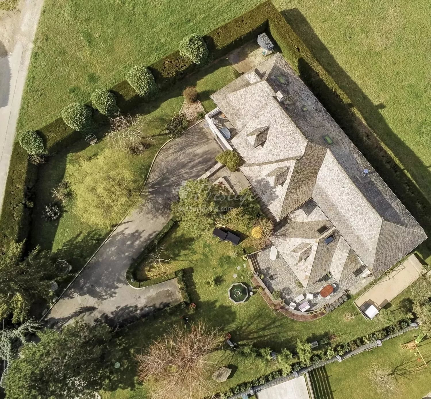 Maison à vendre, 429m², Viuz-la-Chiésaz