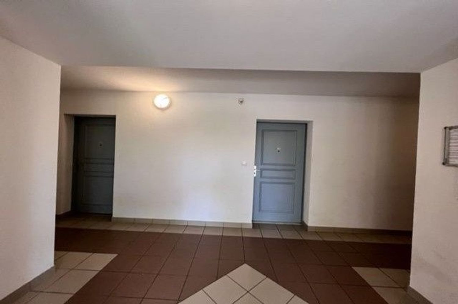 Appartement à louer, 75m², Lézignan-Corbières