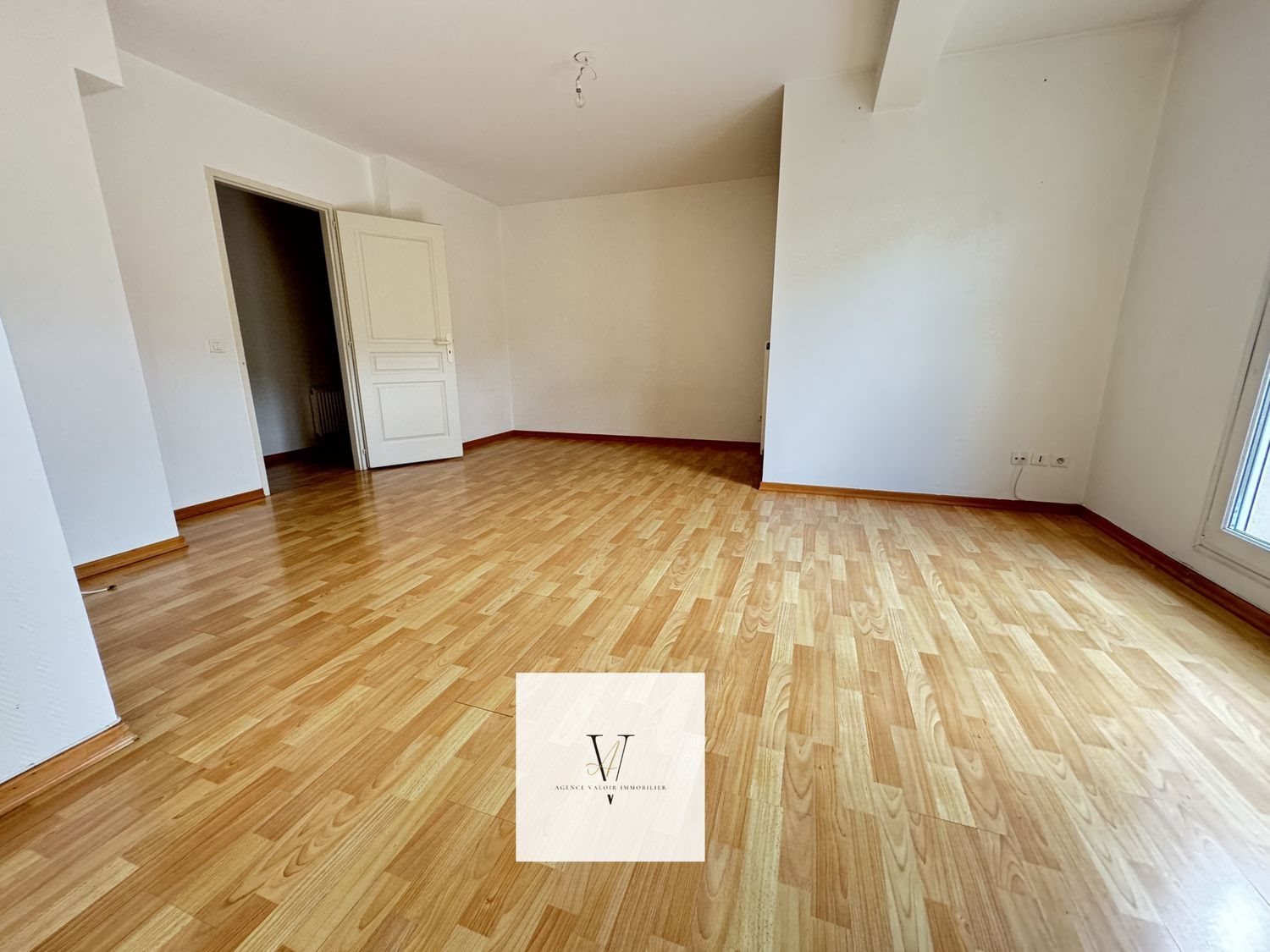 Appartement à louer, 80m², Neufgrange