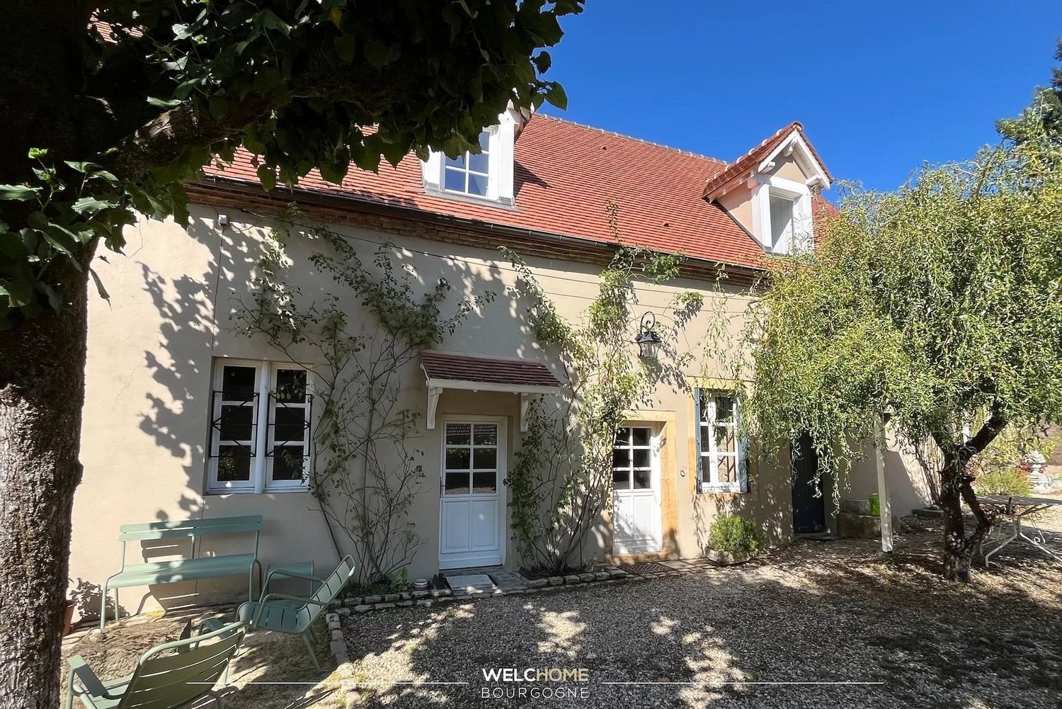 Maison à vendre, 277m², Issy-l'Evêque