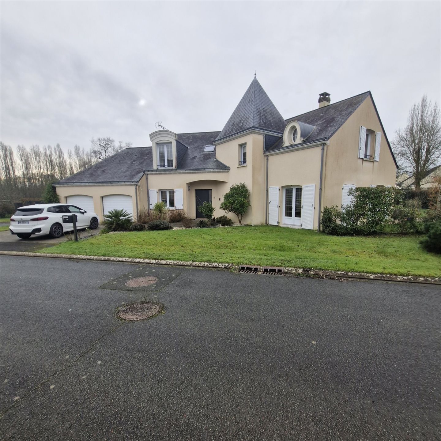 Maison à vendre, 223m², Avrillé