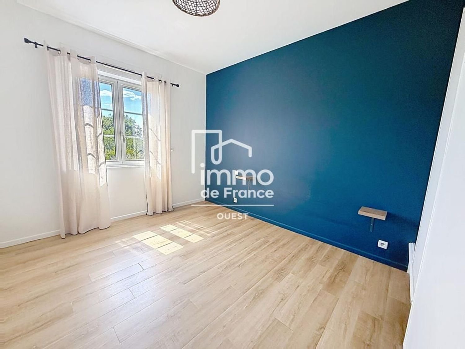 Maison à vendre, 165m², Saint-Ouën-des-Toits