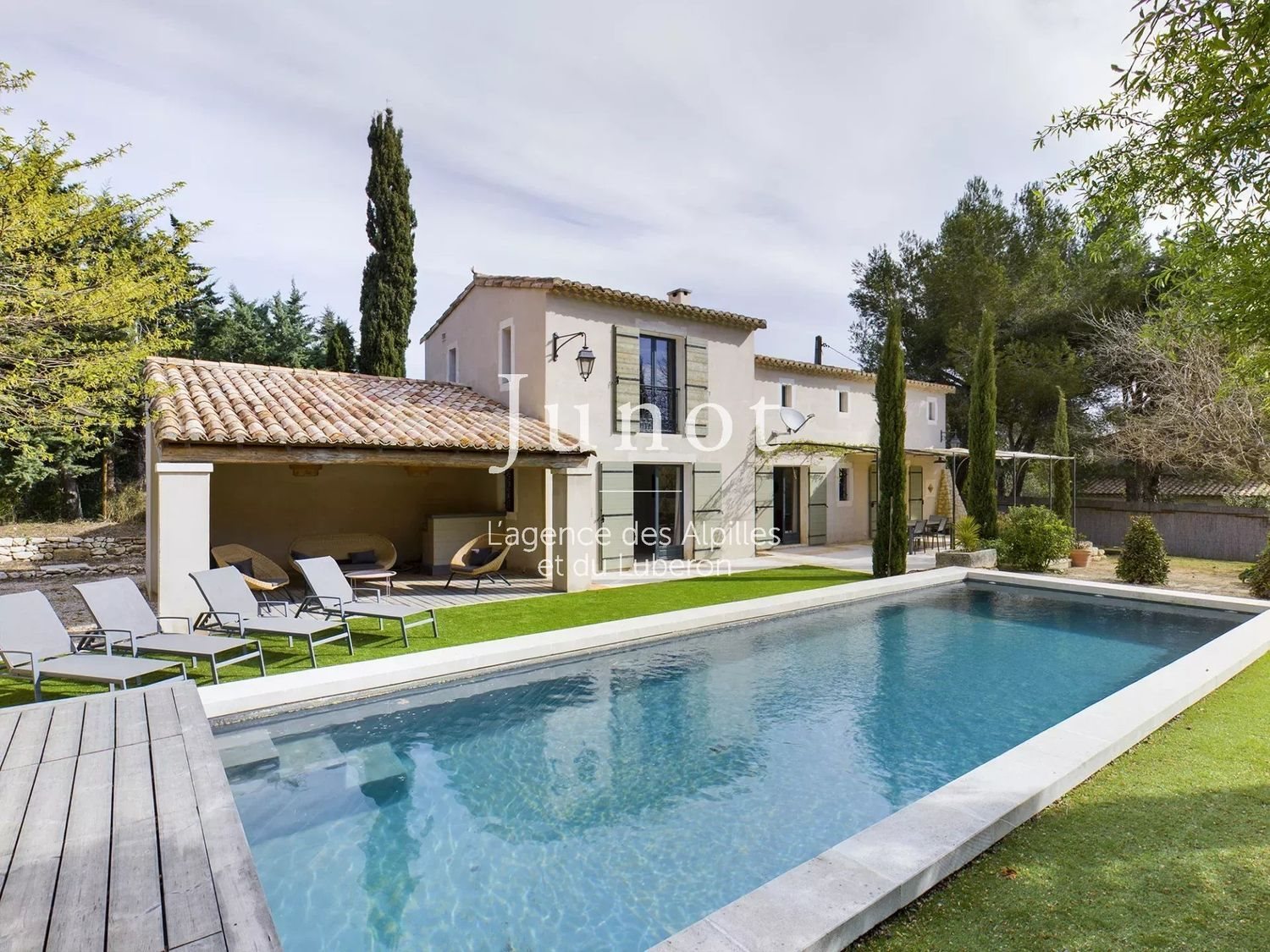 Maison à louer, 165m², Maussane-les-Alpilles