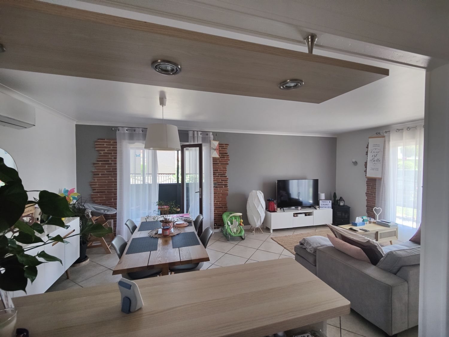 Maison à vendre, 84m², La Tour-du-Crieu