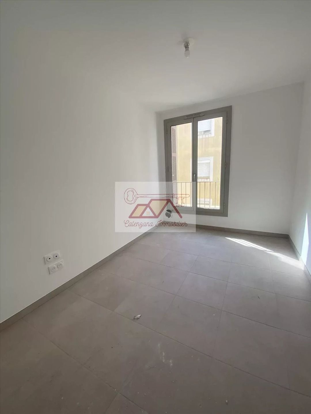 Appartement à vendre, 81m², Calvi