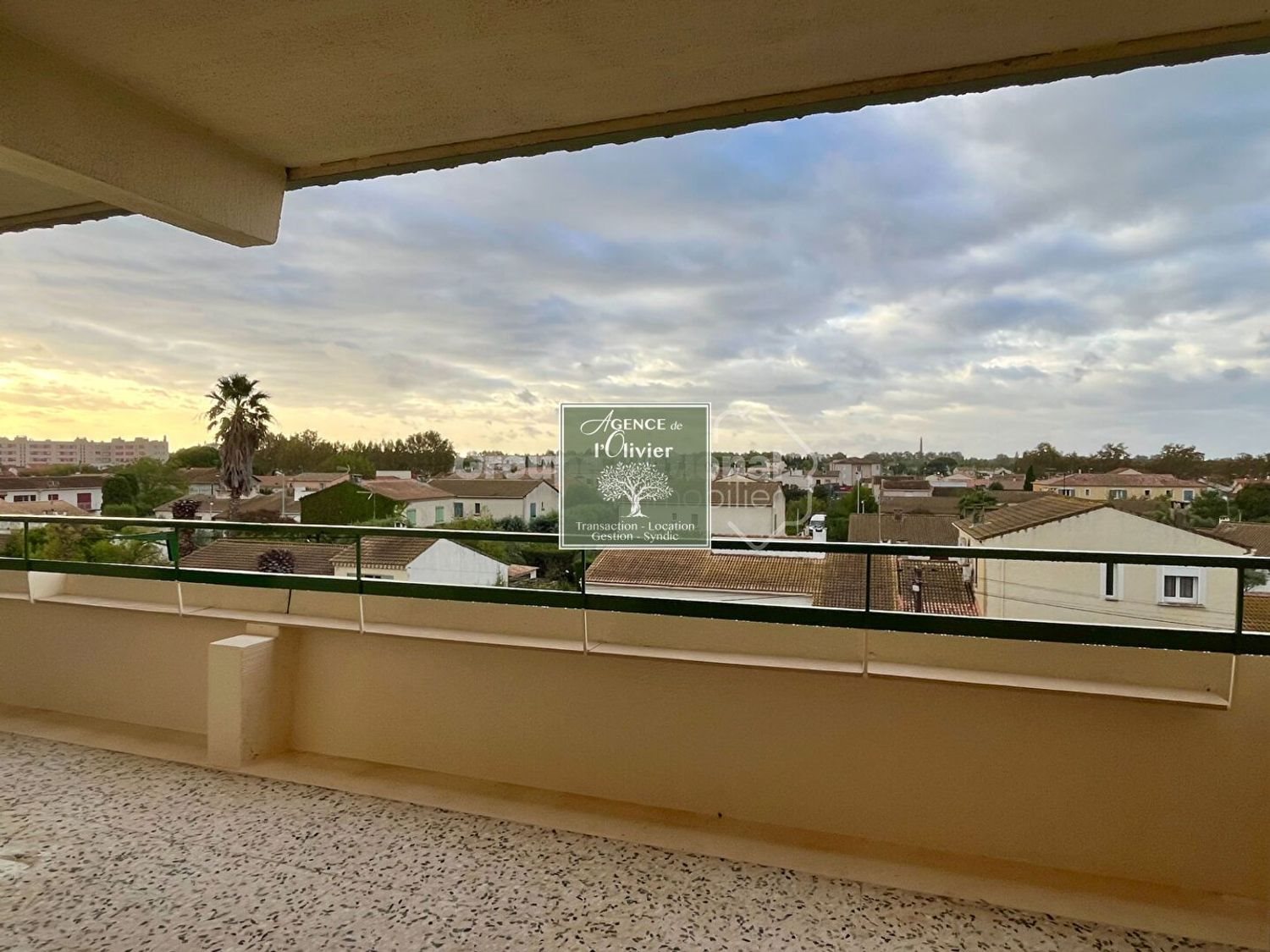 Appartement à vendre, 72m², Arles