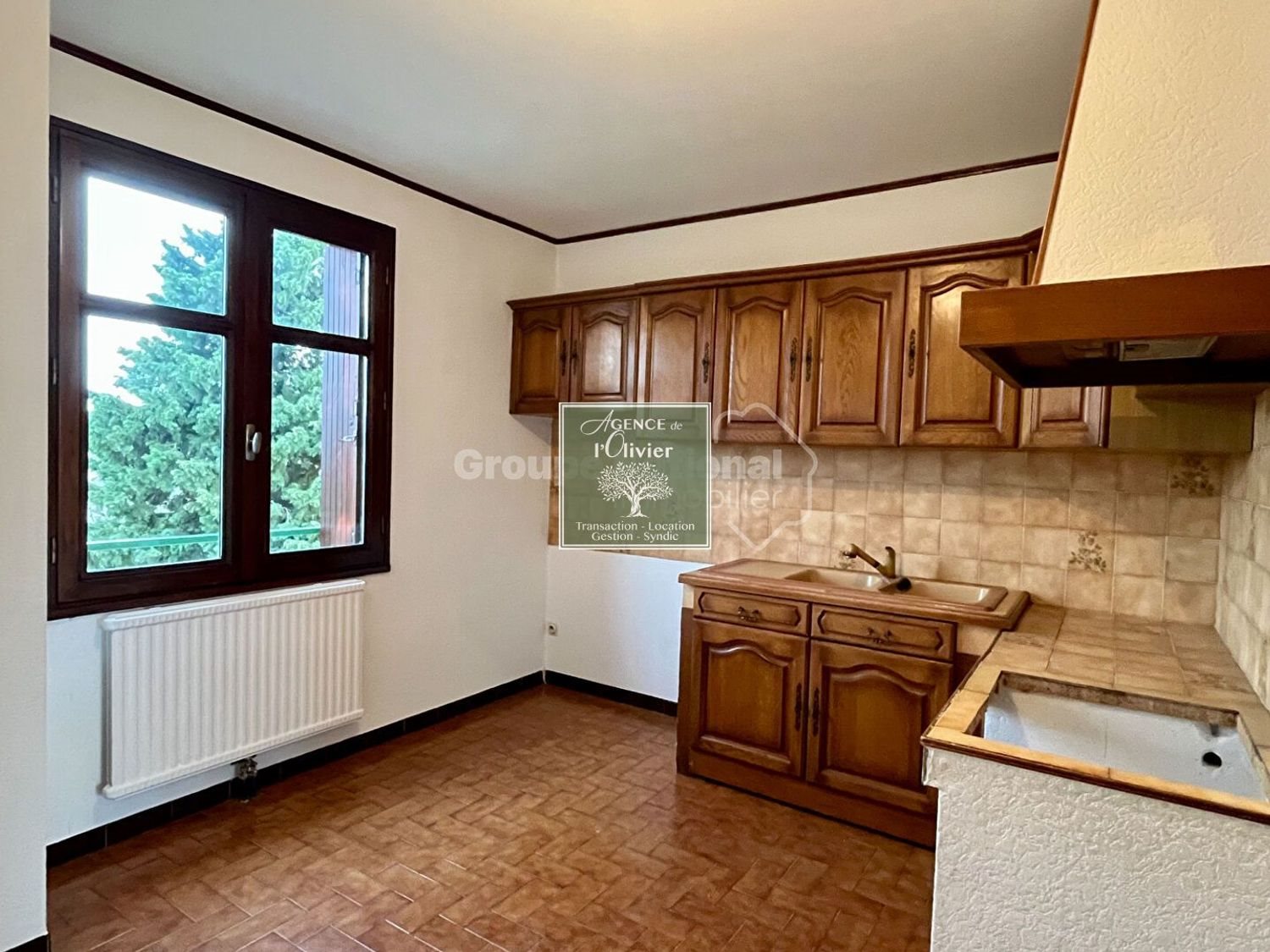 Appartement à vendre, 72m², Arles