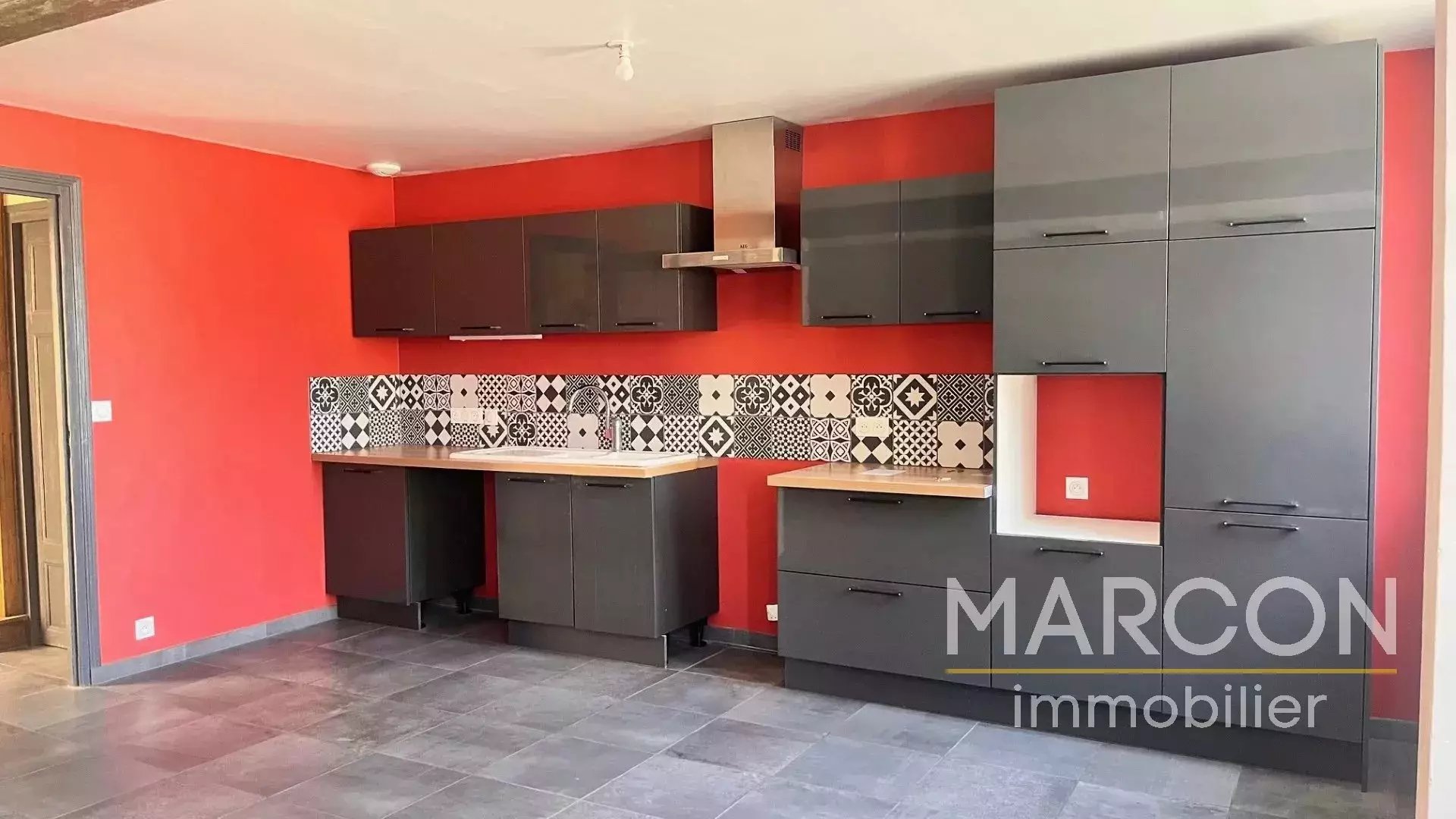 Maison à louer, 105m², Bussière-Dunoise