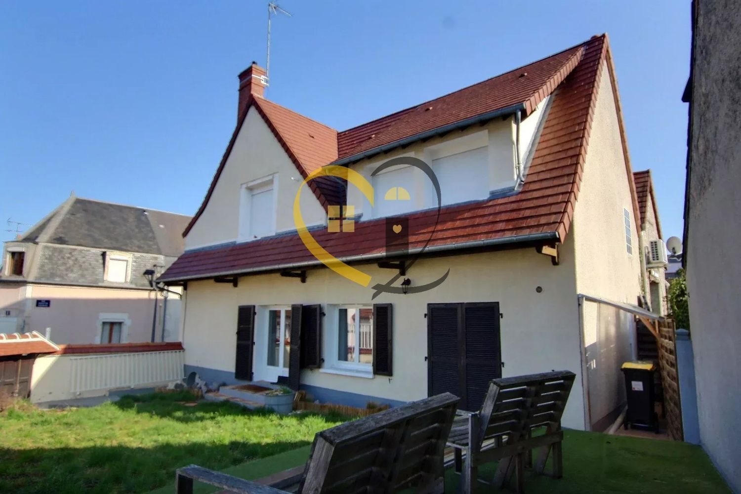 Maison à vendre, 85m², Mehun-sur-Yèvre