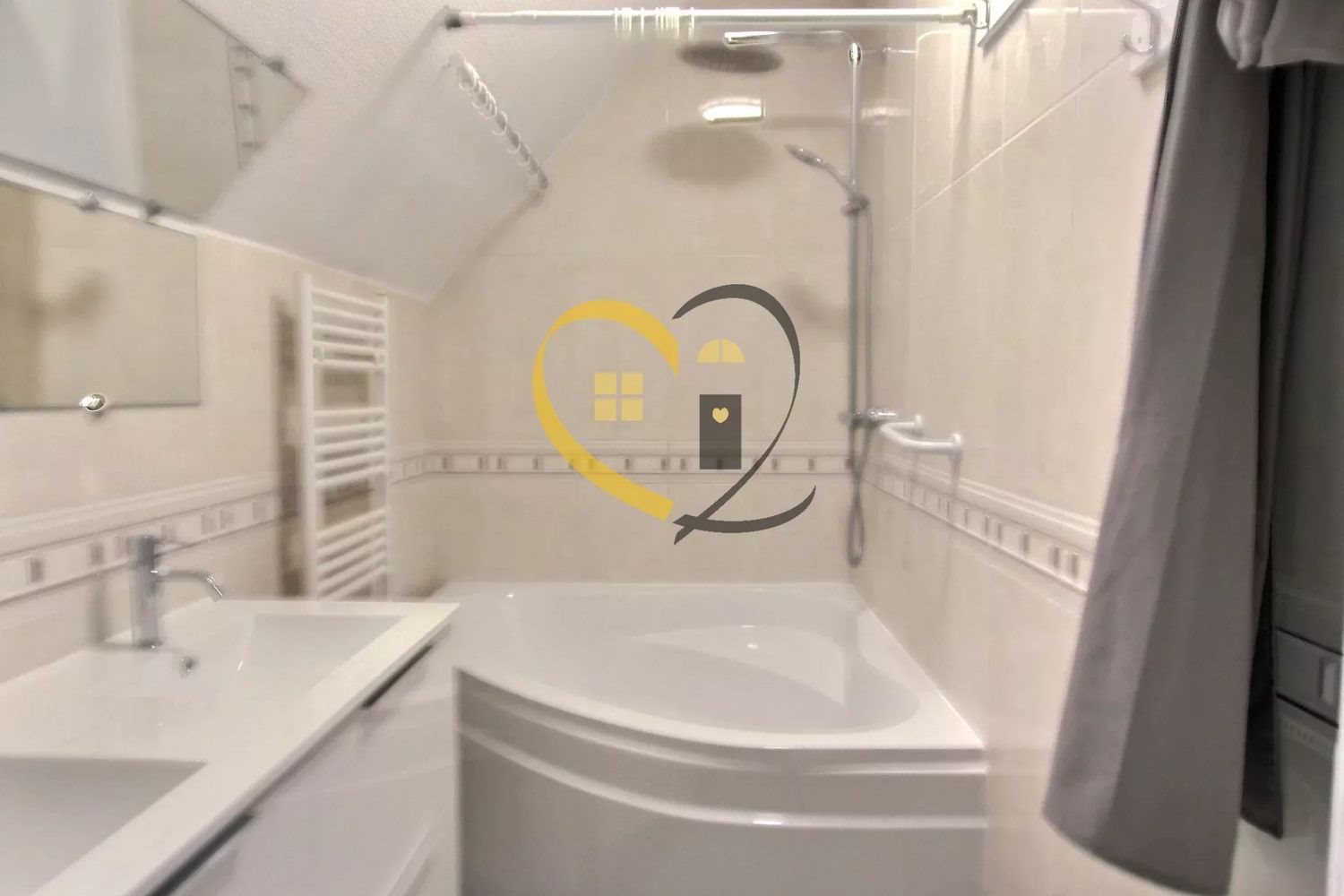 Maison à vendre, 85m², Mehun-sur-Yèvre