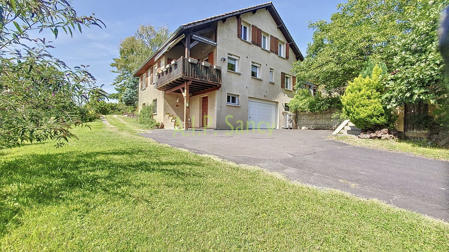Maison à vendre, 220m², Tallende