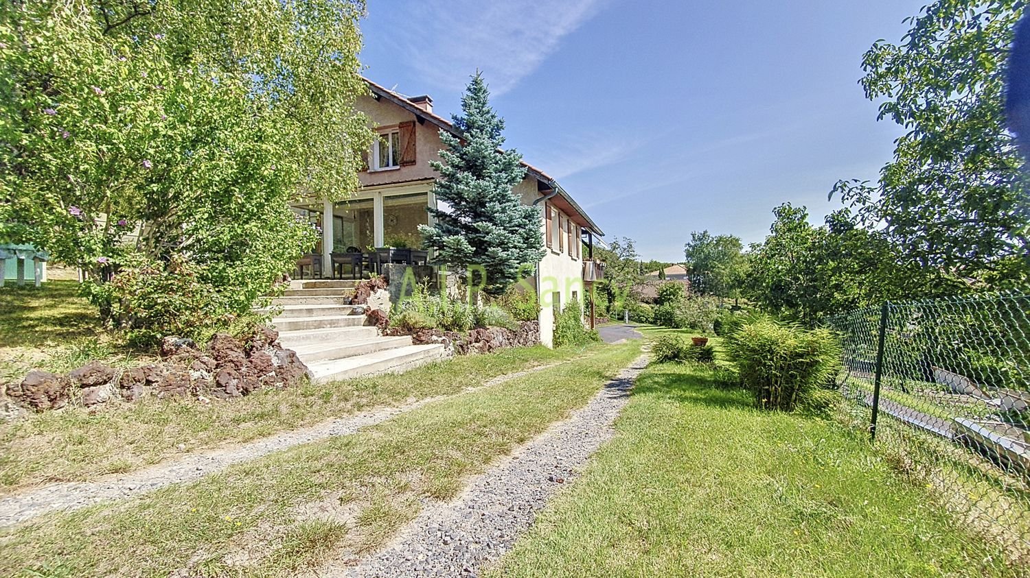 Maison à vendre, 220m², Tallende