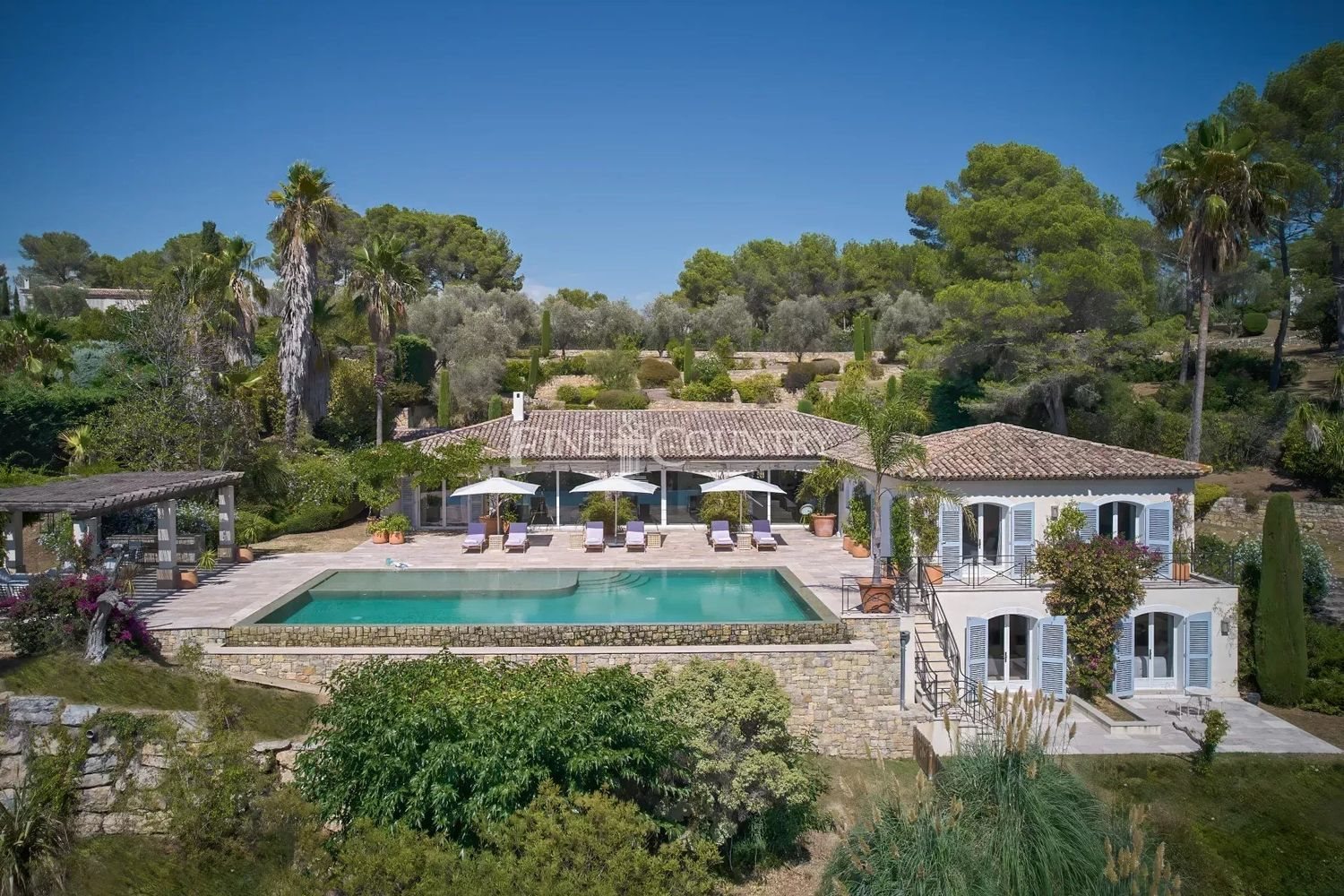 Maison à vendre, 427m², Mouans-Sartoux