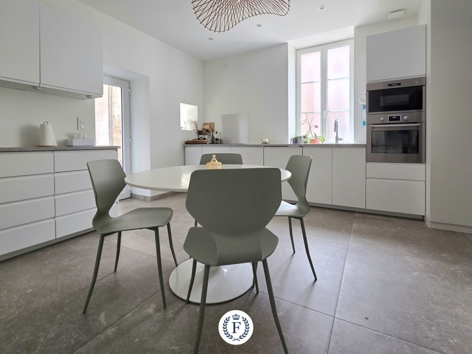 Maison à vendre, 300m², Beaujeu