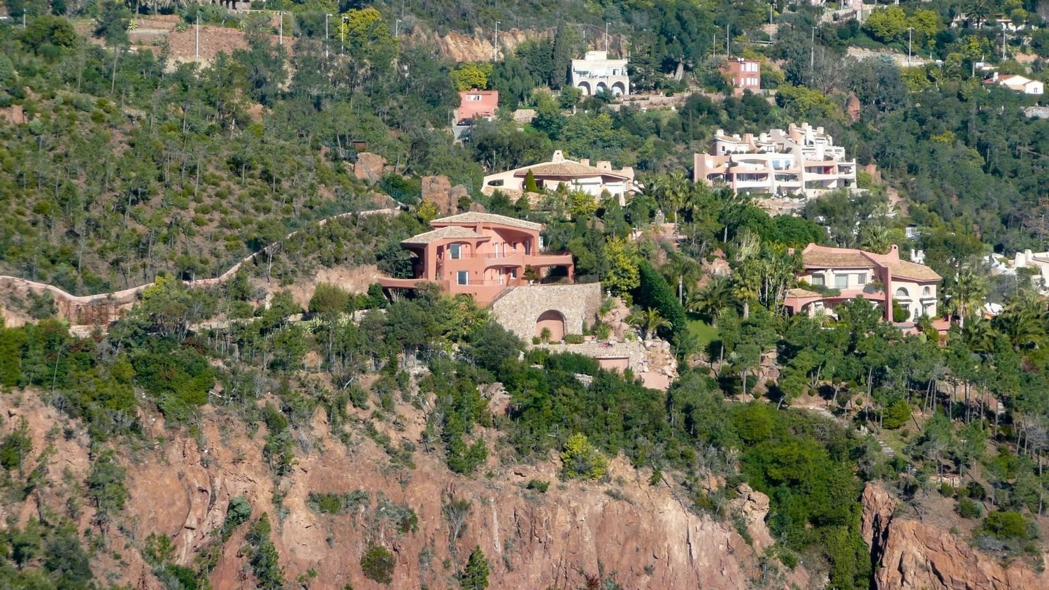 Maison à louer, 300m², Théoule-sur-Mer