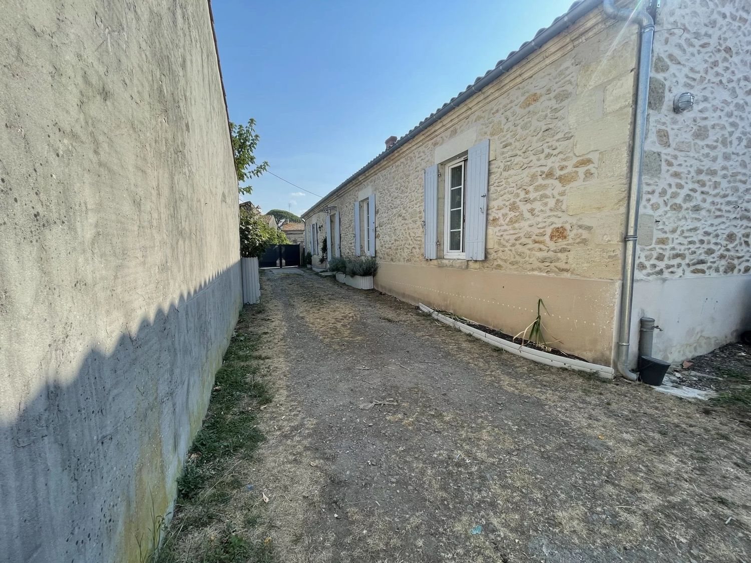 Maison à louer, 78m², Illats