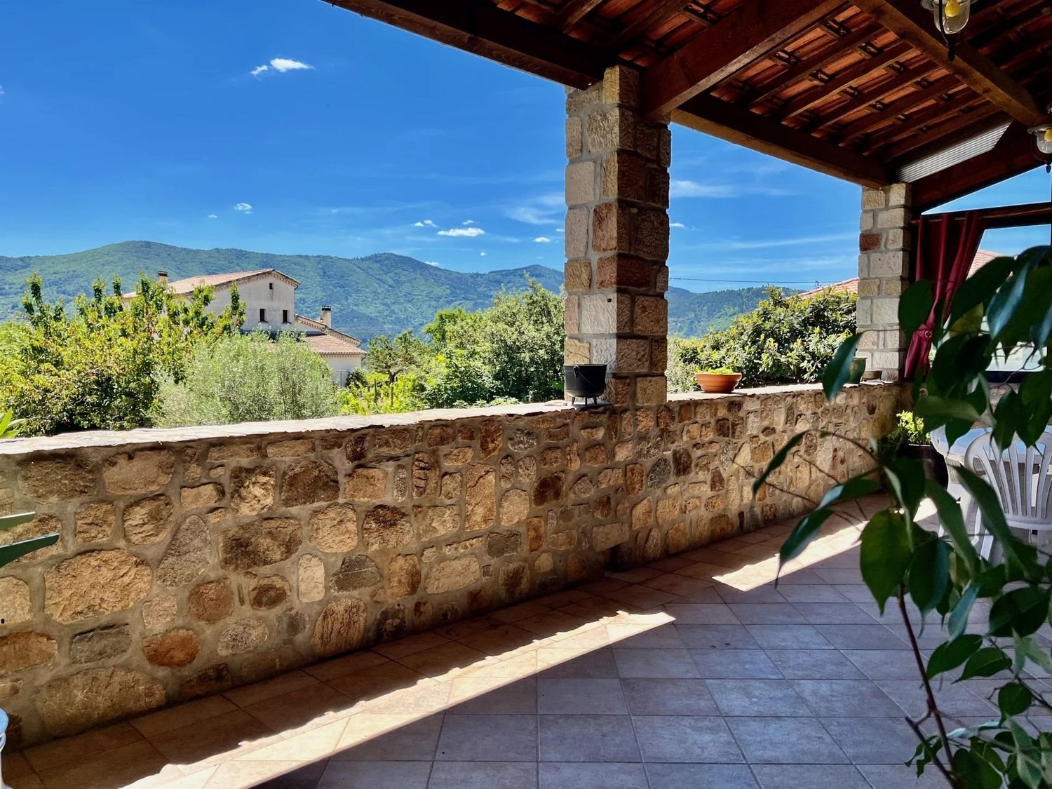 Maison à vendre, 234m², Les Salelles