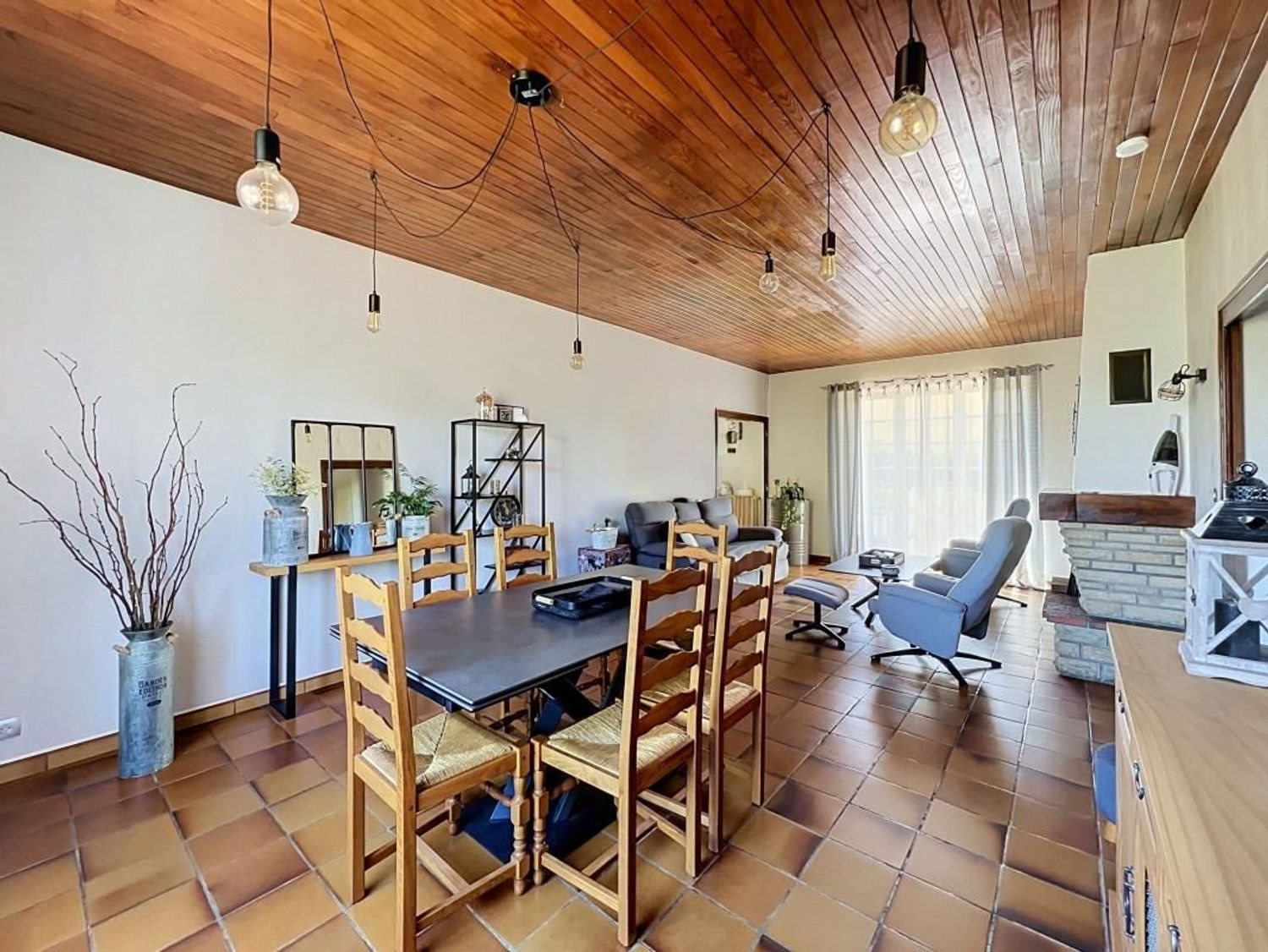 Maison à vendre, 97m², Saint-Pierre-de-Varennes
