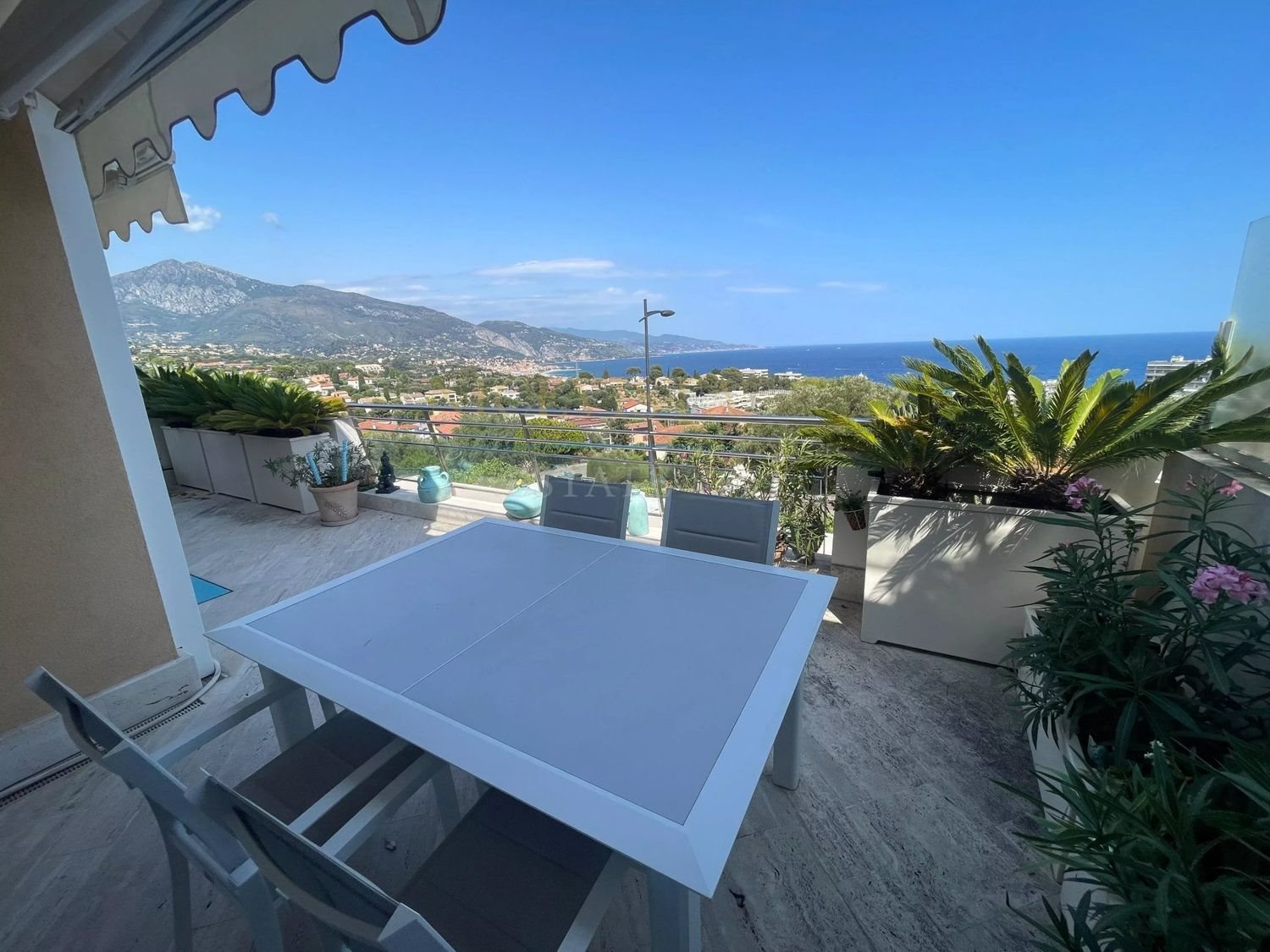 Appartement à vendre, 78m², Roquebrune-Cap-Martin