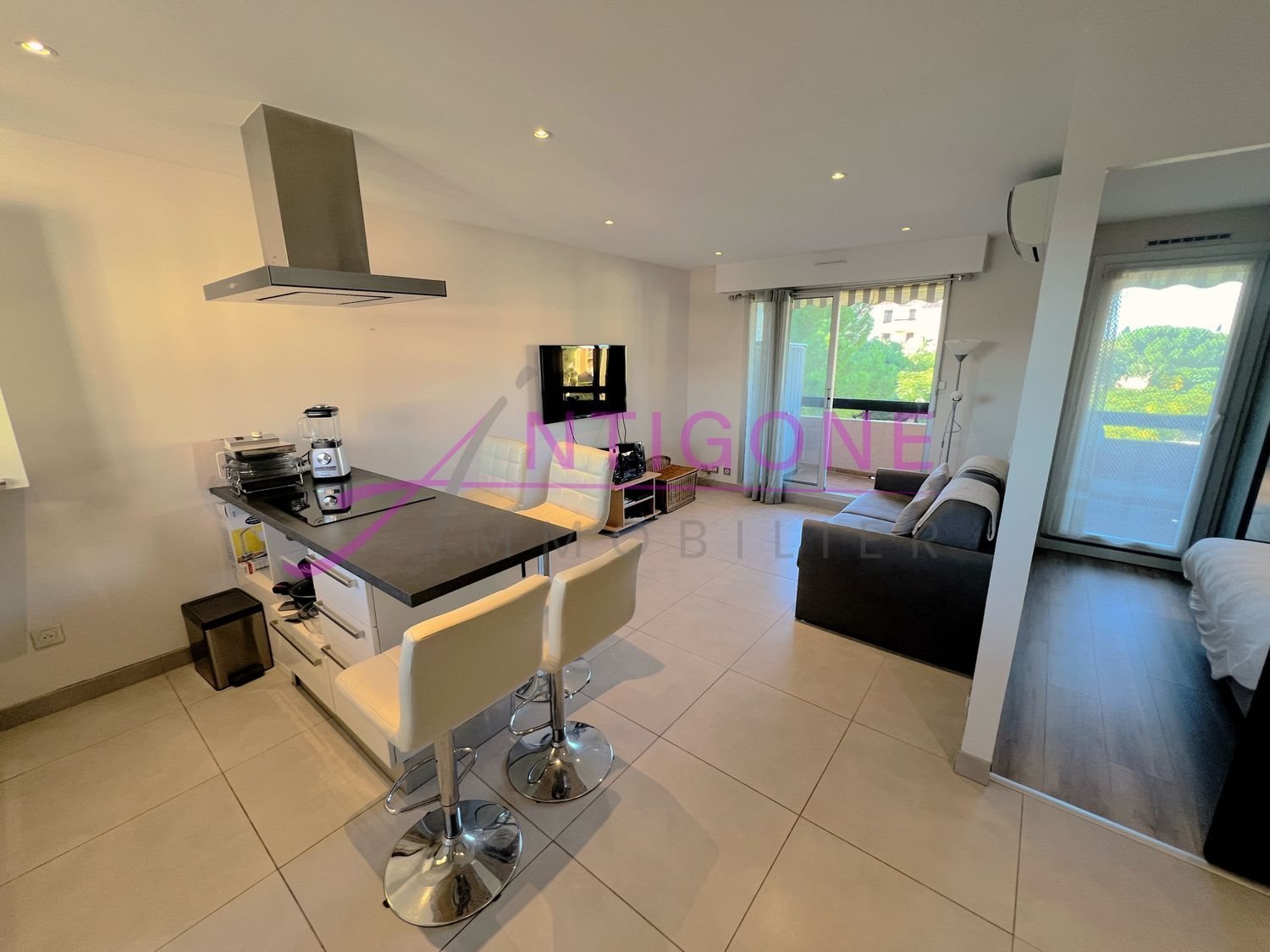 Appartement à louer, 33m², Sanary-sur-Mer
