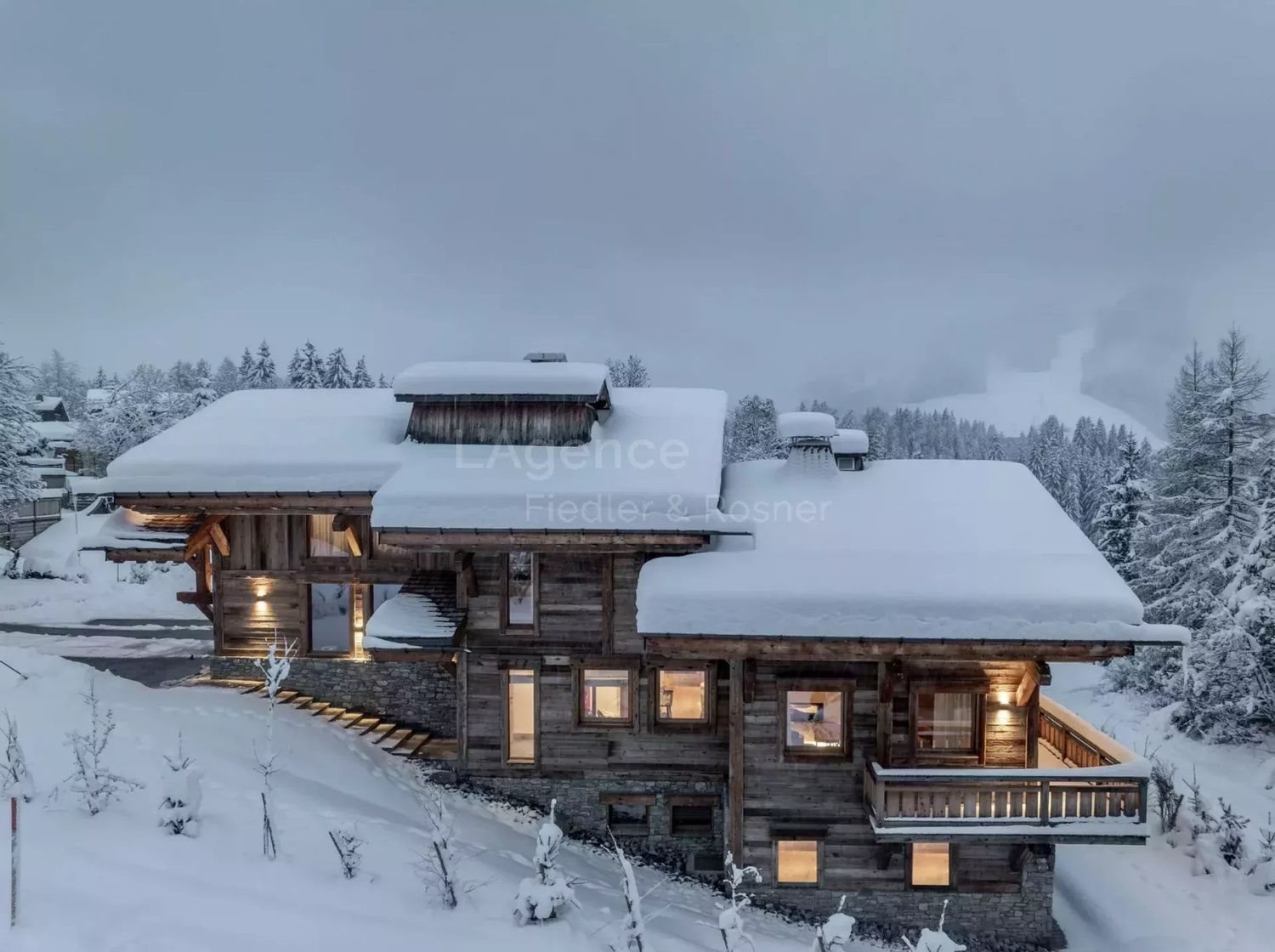 Maison à louer, 475m², Megève