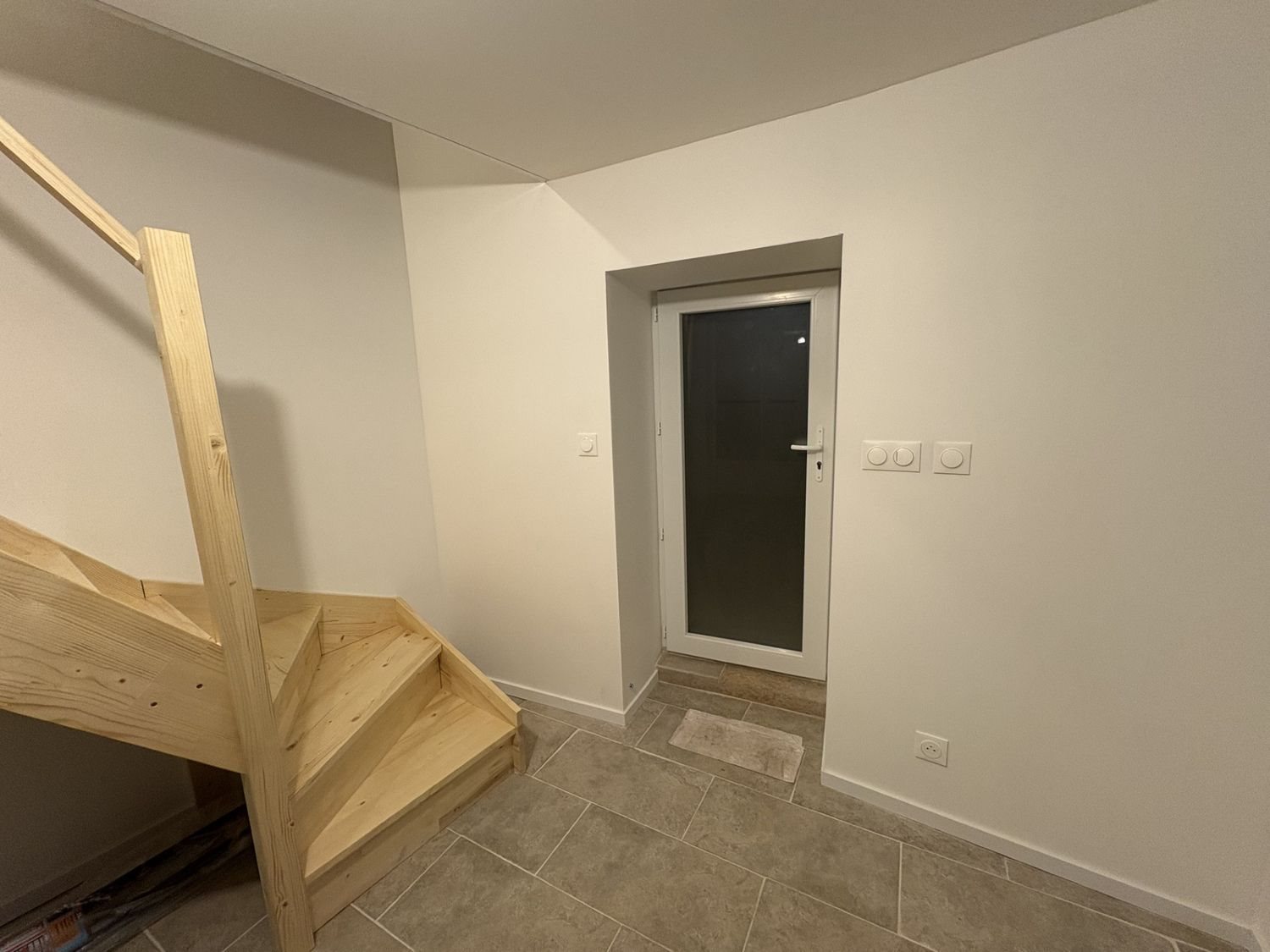 Maison à louer, 33m², Royan
