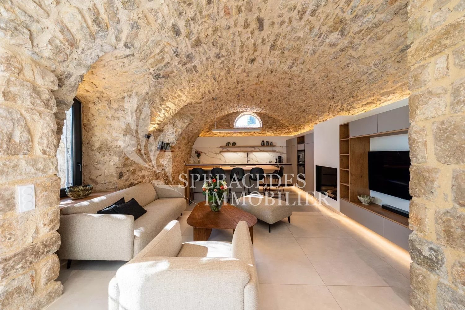 Maison à louer, 108m², Cabris