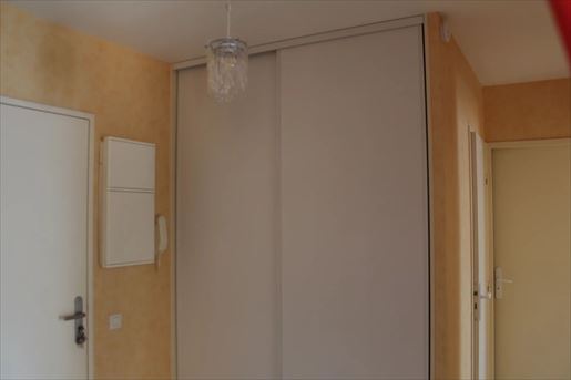 Advert pic 0