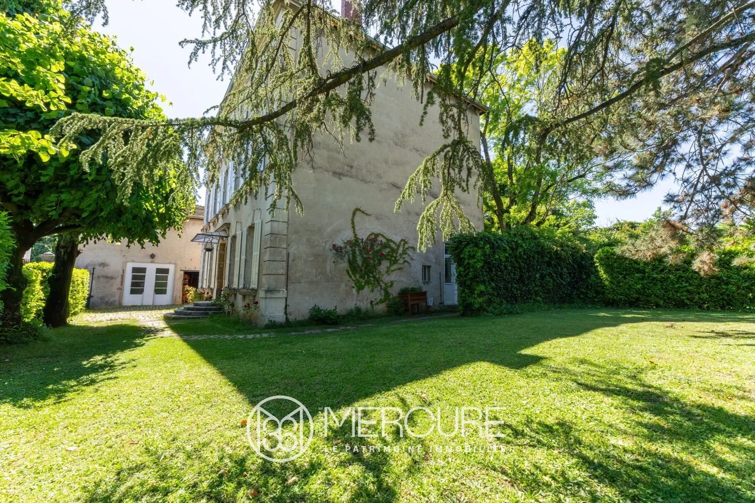 Maison à vendre, 330m², Anneyron