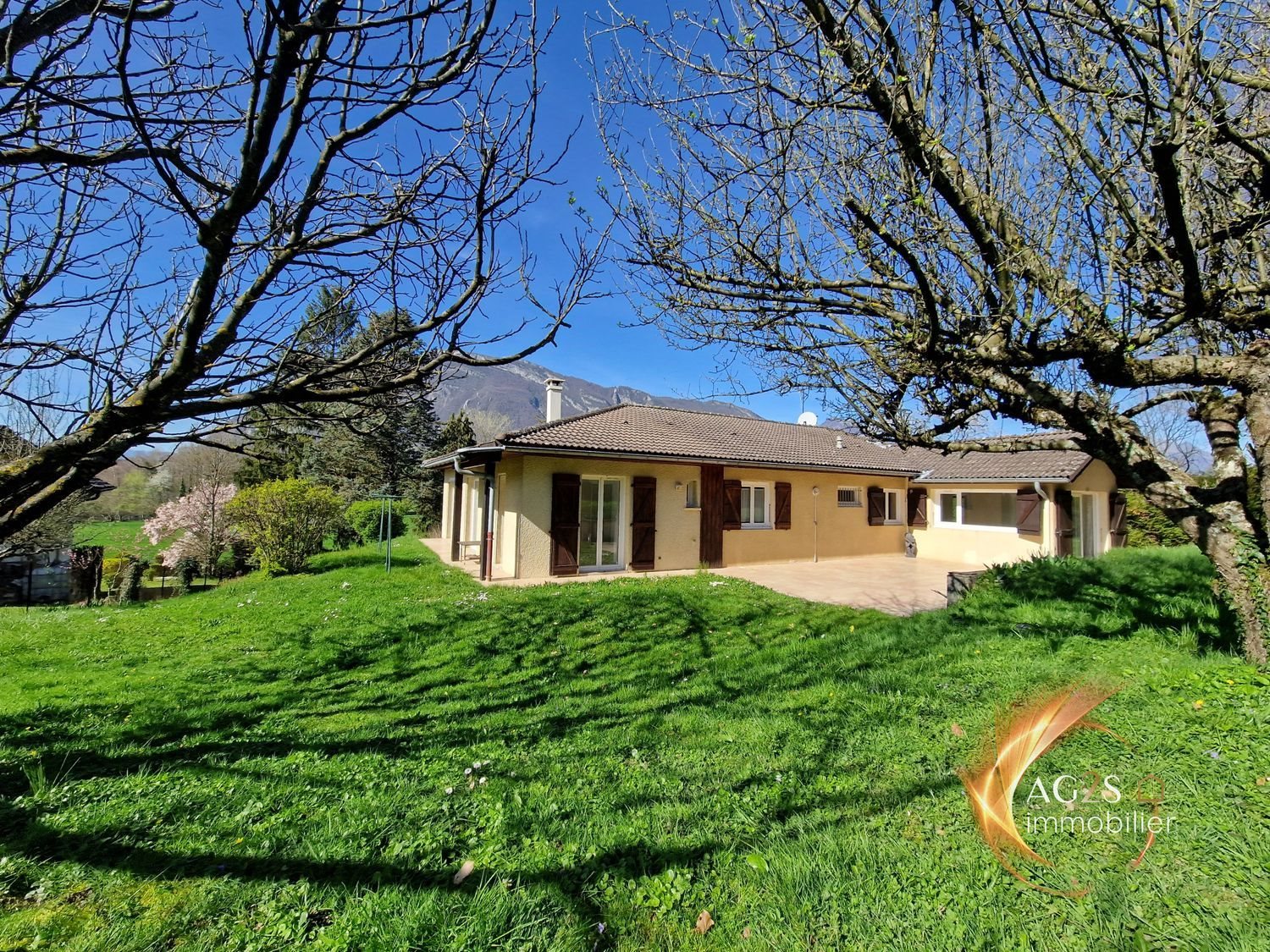 Maison à vendre, 140m², Sainte-Hélène-du-Lac