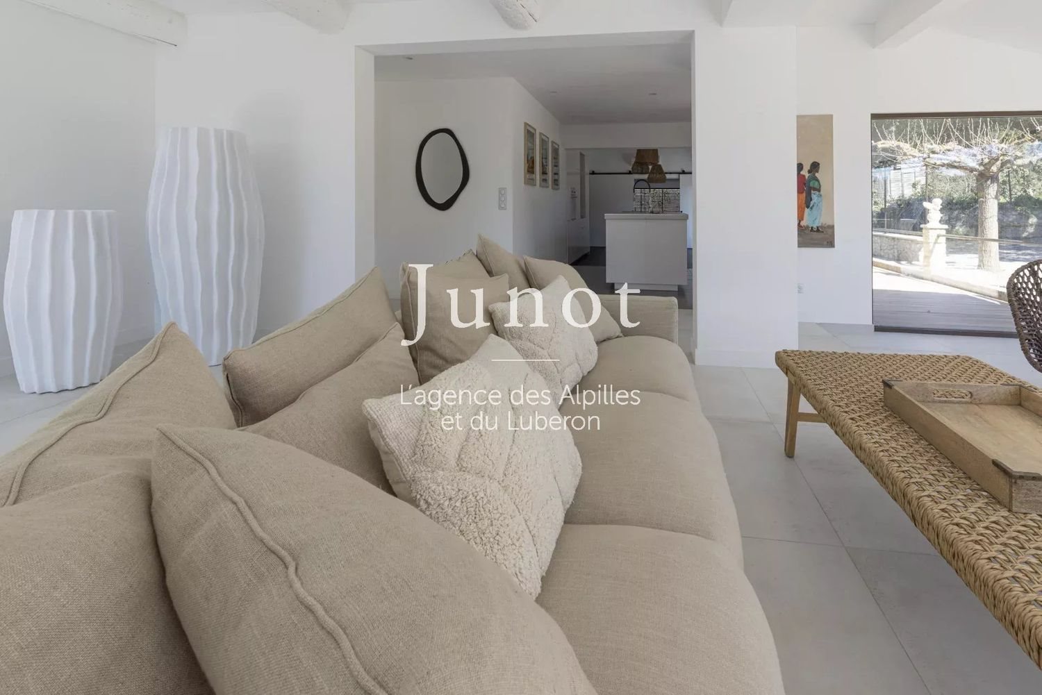 Maison à louer, 20m², Eygalières