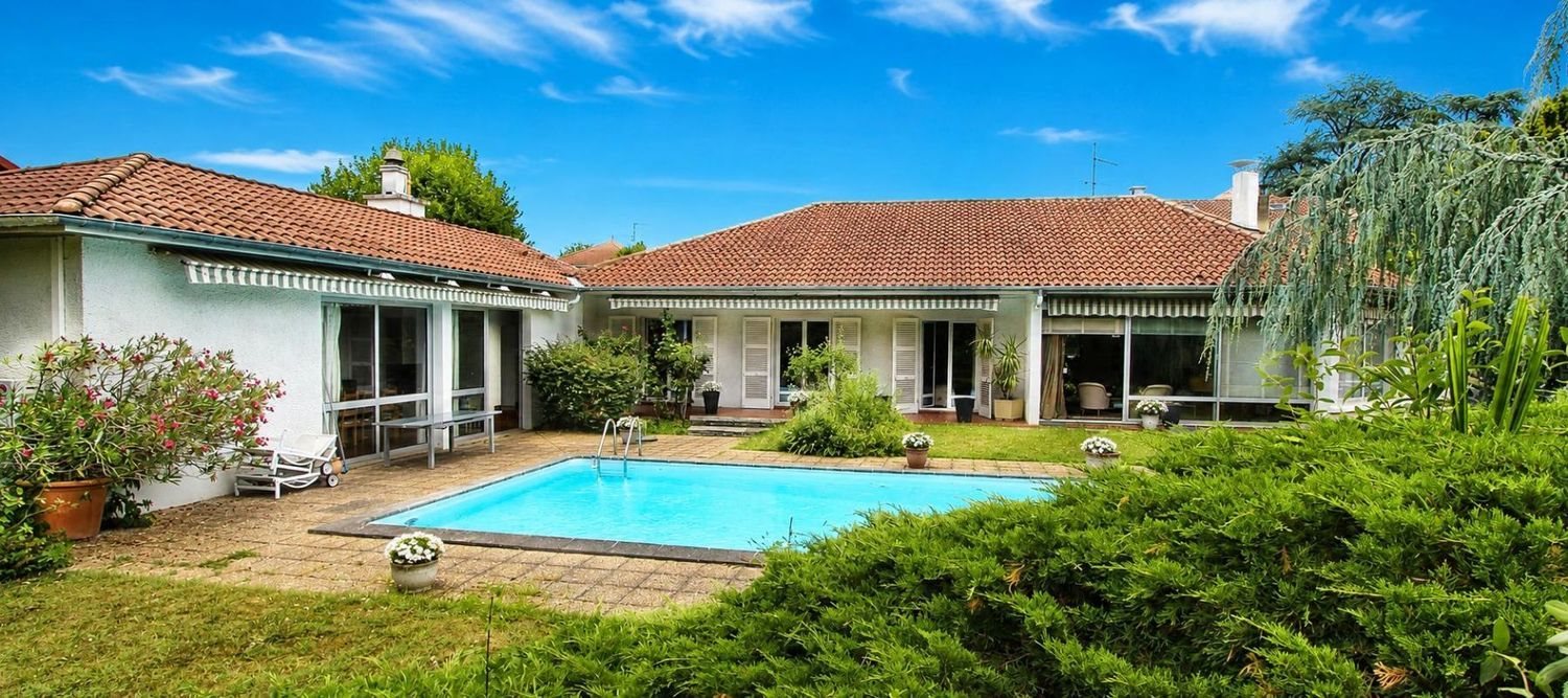 Maison à vendre, 260m², Pau