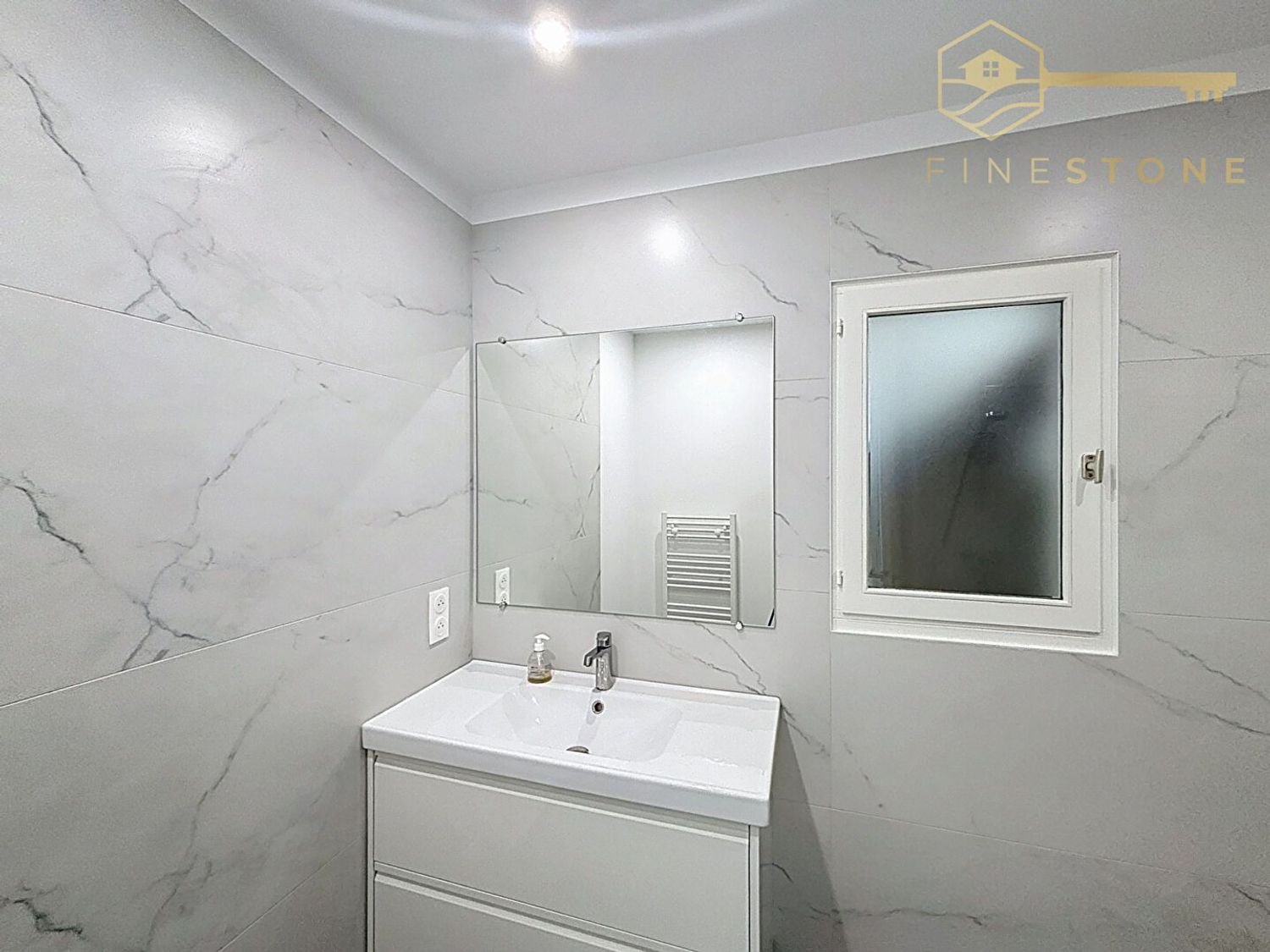 Maison à louer, 117m², Saint-Cyr-sur-Mer