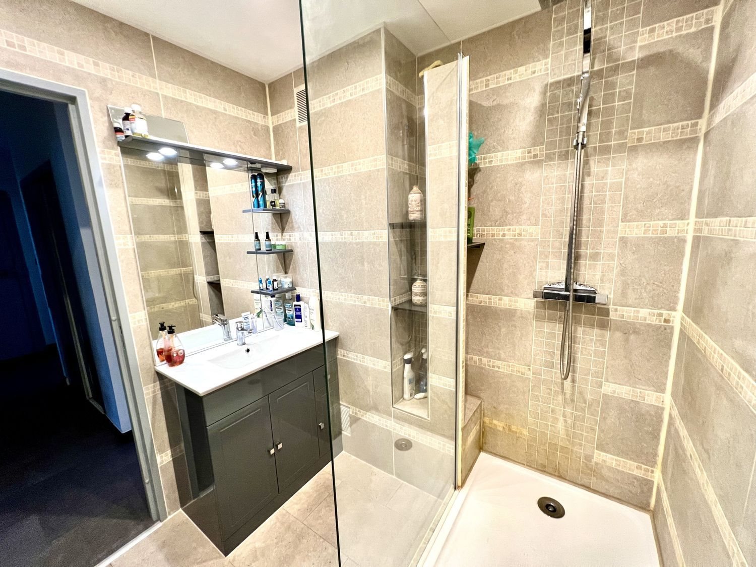 Appartement à vendre, 57m², Aubagne