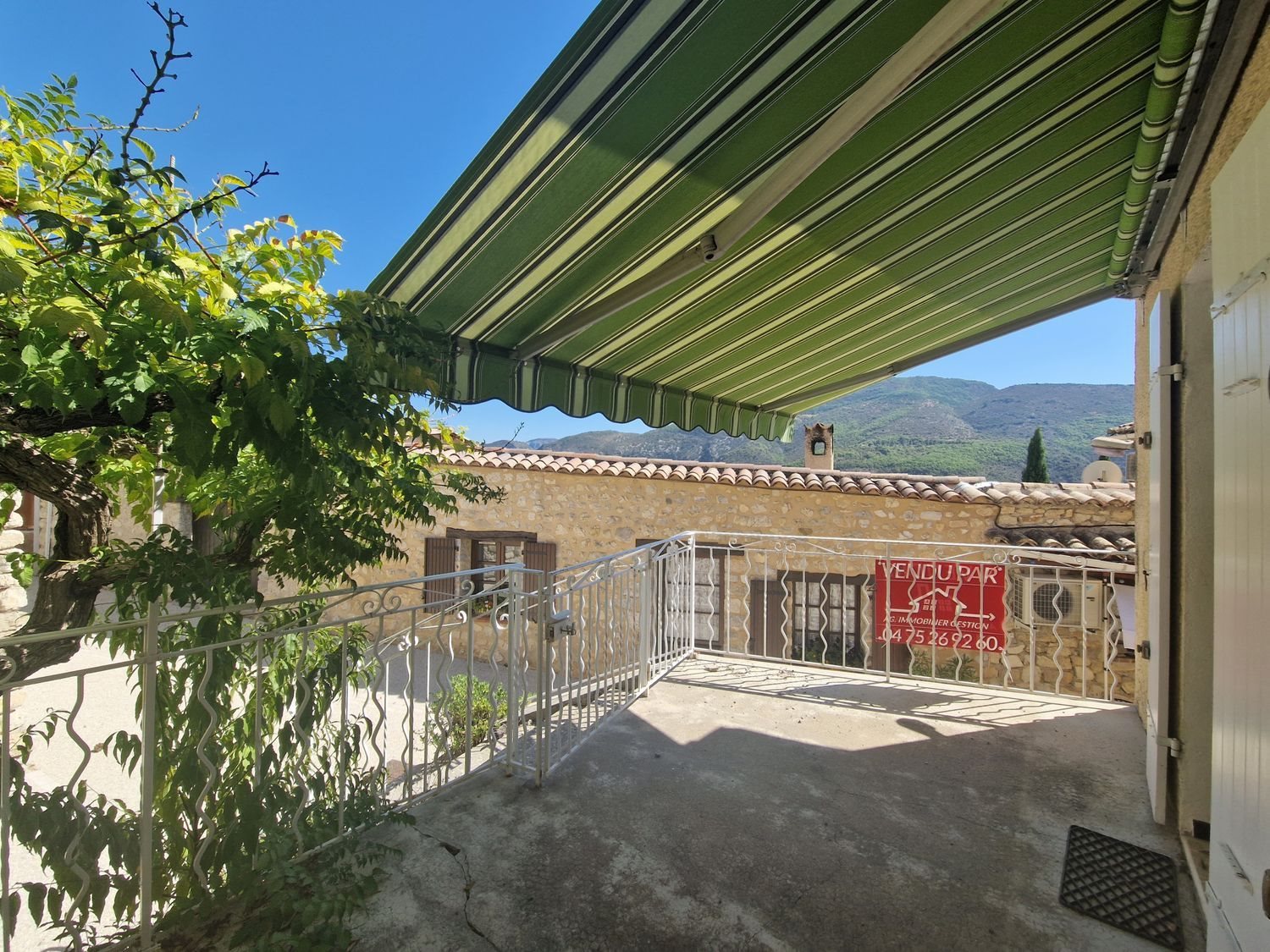 Maison à vendre, 86m², Villeperdrix