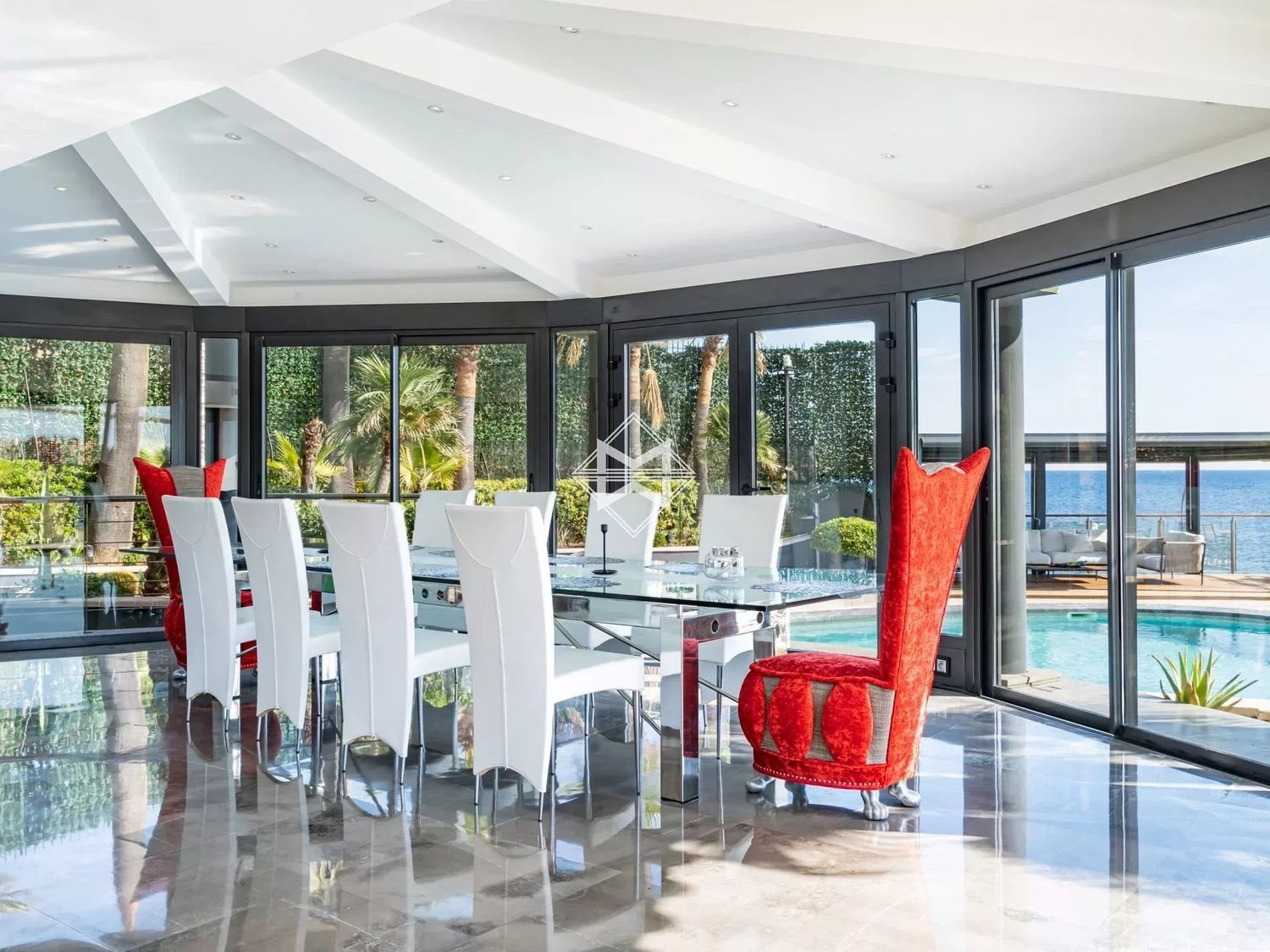 Maison à louer, 224m², Saint-Raphaël