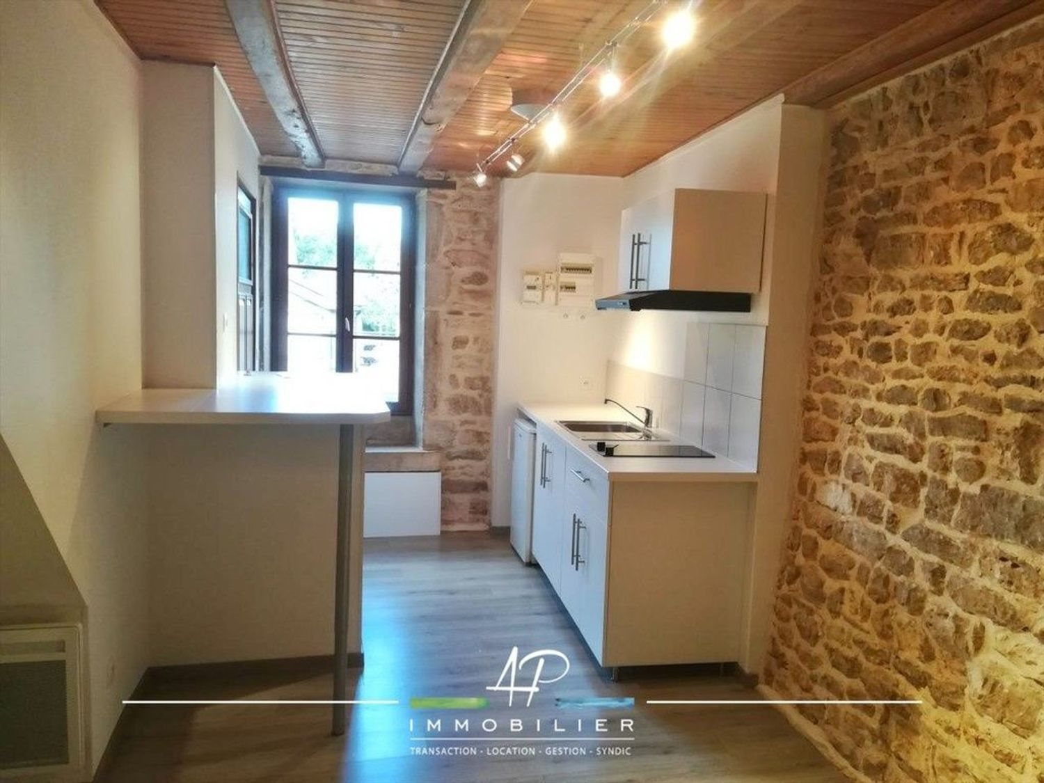 Maison à vendre, 47m², Mirebeau-sur-Bèze