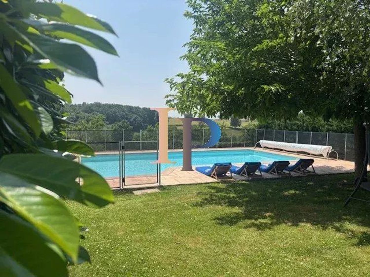 Maison à vendre, 166m², Pouilly-sous-Charlieu