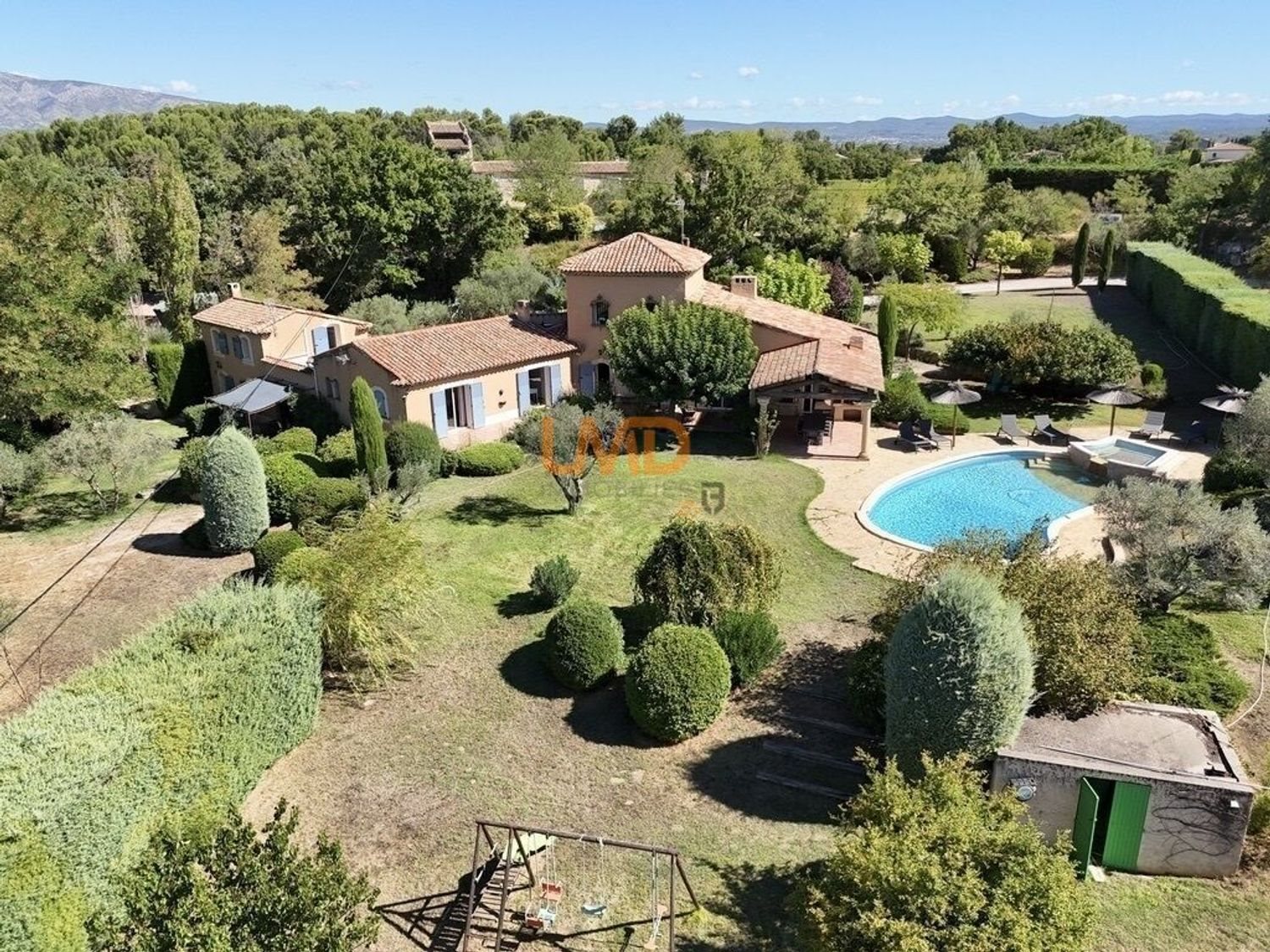 Maison à vendre, 306m², Trets