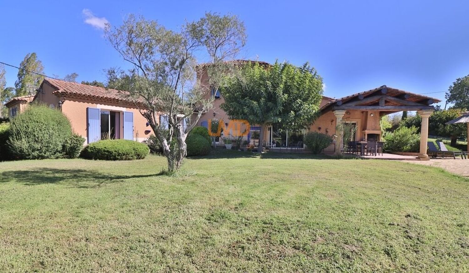 Maison à vendre, 306m², Trets